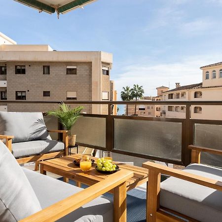 Sea View 2 Bedroom Apartment 2 Min Away From The Beach Torremolinos Bagian luar foto